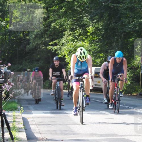 08.09.2024 - Stadtparktriathlon Zöllner http://msf.ph/oto/6998273 08.09.2024 10:55:26 Radfahren 281, 296, 307, 320, 343, 346, 373, 445, 456, 458, 526, 536, 552 meine-sportfotos.de