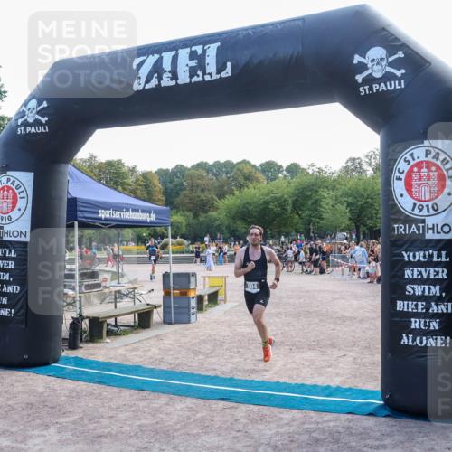 08.09.2024 - Stadtparktriathlon Luisa Fischer http://msf.ph/oto/6998276 08.09.2024 11:58:47 Ziel 504, 554 meine-sportfotos.de