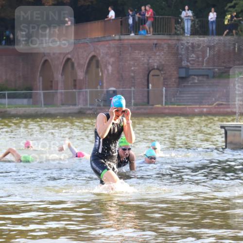 08.09.2024 - Stadtparktriathlon Luisa Fischer http://msf.ph/oto/6998286 08.09.2024 09:07:49 Schwimmen 134, 171 meine-sportfotos.de