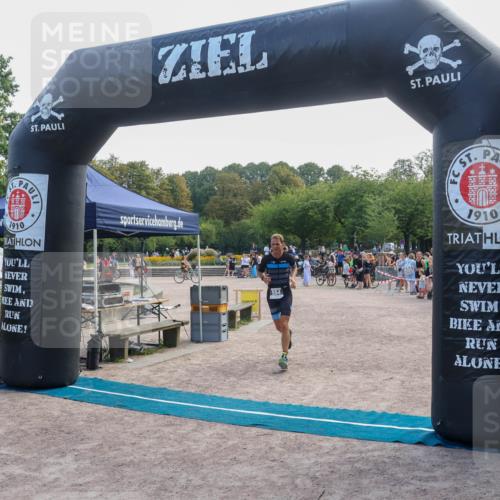 08.09.2024 - Stadtparktriathlon Luisa Fischer http://msf.ph/oto/6998301 08.09.2024 11:58:52 Ziel 504, 554 meine-sportfotos.de
