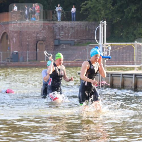 08.09.2024 - Stadtparktriathlon Luisa Fischer http://msf.ph/oto/6998310 08.09.2024 09:07:51 Schwimmen 134, 171 meine-sportfotos.de
