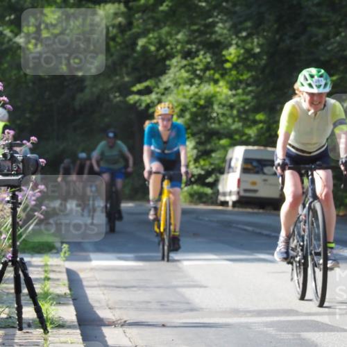 08.09.2024 - Stadtparktriathlon Zöllner http://msf.ph/oto/6998349 08.09.2024 10:55:31 Radfahren 266, 281, 296, 298, 307, 320, 343, 346, 373, 439, 456, 526, 536 meine-sportfotos.de