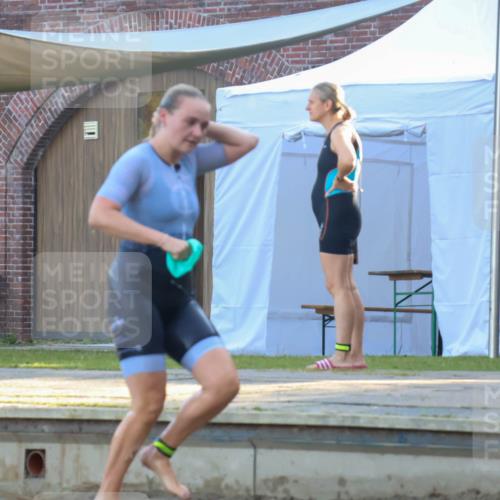 08.09.2024 - Stadtparktriathlon Luisa Fischer http://msf.ph/oto/6998386 08.09.2024 09:08:01 Schwimmen 52, 132, 134, 152, 156, 165, 171, 175, 180 meine-sportfotos.de