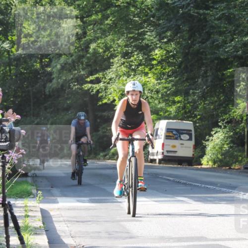 08.09.2024 - Stadtparktriathlon Zöllner http://msf.ph/oto/6998416 08.09.2024 10:55:37 Radfahren 266, 268, 296, 298, 307, 439 meine-sportfotos.de