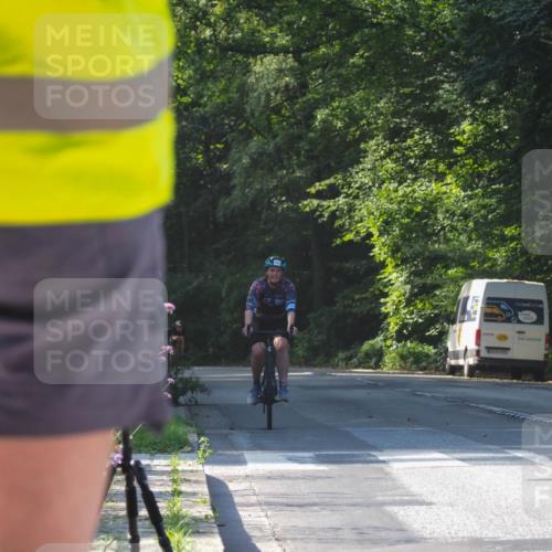 08.09.2024 - Stadtparktriathlon Zöllner http://msf.ph/oto/6998459 08.09.2024 10:55:41 Radfahren 266, 268, 298, 439 meine-sportfotos.de