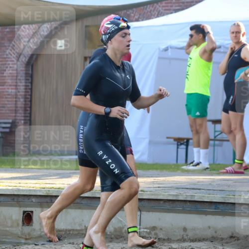 08.09.2024 - Stadtparktriathlon Luisa Fischer http://msf.ph/oto/6998475 08.09.2024 09:08:12 Schwimmen 165, 175, 176, 180 meine-sportfotos.de