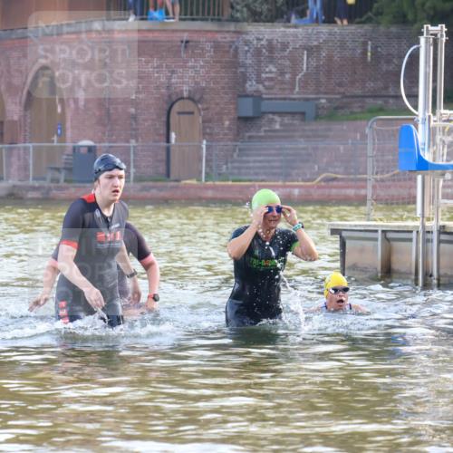 08.09.2024 - Stadtparktriathlon Luisa Fischer http://msf.ph/oto/6998494 08.09.2024 09:08:39 Schwimmen 135, 155, 164 meine-sportfotos.de