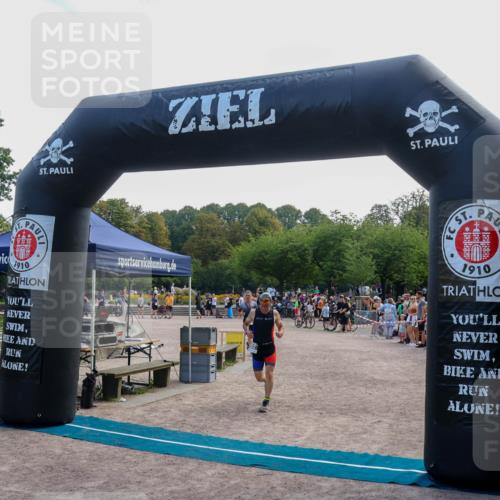08.09.2024 - Stadtparktriathlon Luisa Fischer http://msf.ph/oto/6998518 08.09.2024 12:00:02 Ziel 492, 514 meine-sportfotos.de