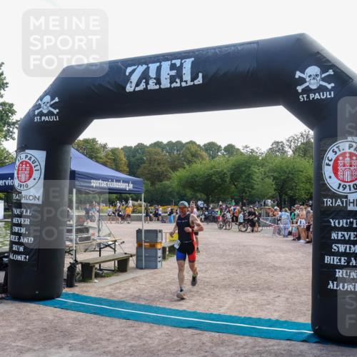 08.09.2024 - Stadtparktriathlon Luisa Fischer http://msf.ph/oto/6998526 08.09.2024 12:00:02 Ziel 492, 514 meine-sportfotos.de