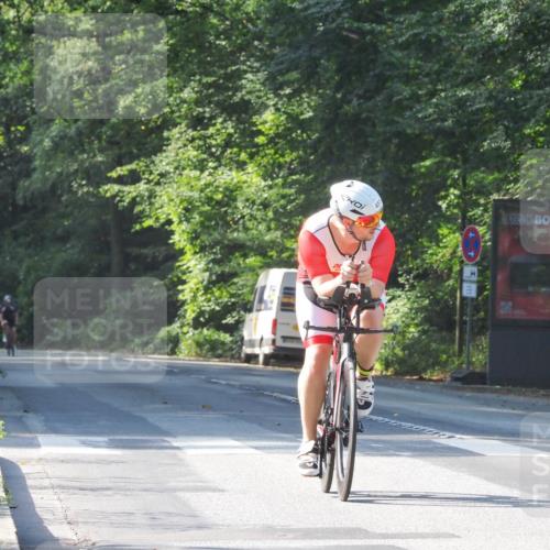 08.09.2024 - Stadtparktriathlon Zöllner http://msf.ph/oto/6998552 08.09.2024 10:55:55 Radfahren 407, 451, 543 meine-sportfotos.de