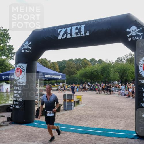 08.09.2024 - Stadtparktriathlon Luisa Fischer http://msf.ph/oto/6998592 08.09.2024 12:00:05 Ziel 492, 506, 514 meine-sportfotos.de