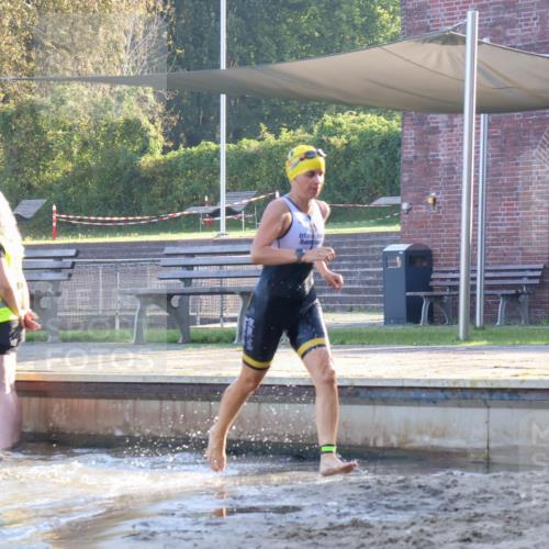 08.09.2024 - Stadtparktriathlon Luisa Fischer http://msf.ph/oto/6998595 08.09.2024 09:08:52 Schwimmen 135, 161, 164, 178 meine-sportfotos.de