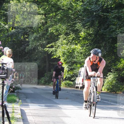 08.09.2024 - Stadtparktriathlon Zöllner http://msf.ph/oto/6998667 08.09.2024 10:56:24 Radfahren 395, 398, 424, 427, 444, 465 meine-sportfotos.de