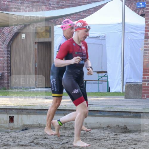 08.09.2024 - Stadtparktriathlon Luisa Fischer http://msf.ph/oto/6998697 08.09.2024 09:09:05 Schwimmen 143, 145, 162, 166 meine-sportfotos.de