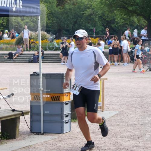 08.09.2024 - Stadtparktriathlon Luisa Fischer http://msf.ph/oto/6998700 08.09.2024 12:00:13 Ziel 506, 516 meine-sportfotos.de