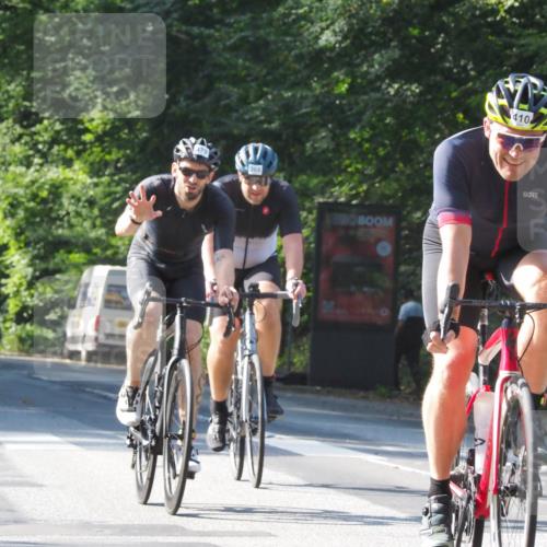 08.09.2024 - Stadtparktriathlon Zöllner http://msf.ph/oto/6998729 08.09.2024 10:56:41 Radfahren 324, 368, 410, 454, 479, 493, 516, 550 meine-sportfotos.de