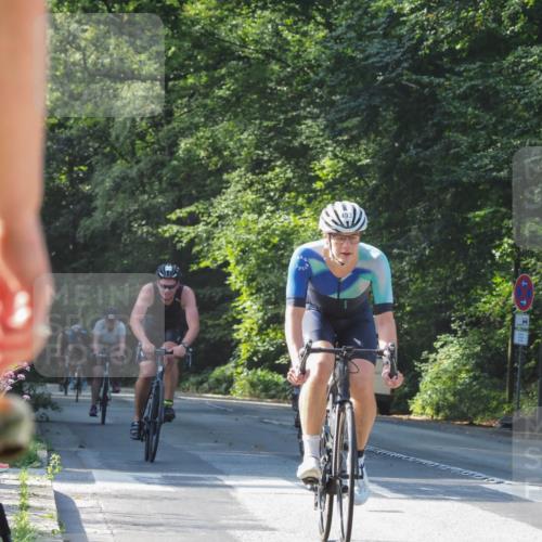 08.09.2024 - Stadtparktriathlon Zöllner http://msf.ph/oto/6998735 08.09.2024 10:56:46 Radfahren 345, 368, 410, 479, 493, 516, 535, 550 meine-sportfotos.de
