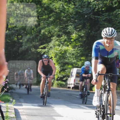 08.09.2024 - Stadtparktriathlon Zöllner http://msf.ph/oto/6998745 08.09.2024 10:56:47 Radfahren 345, 368, 433, 493, 516, 535, 538, 550 meine-sportfotos.de