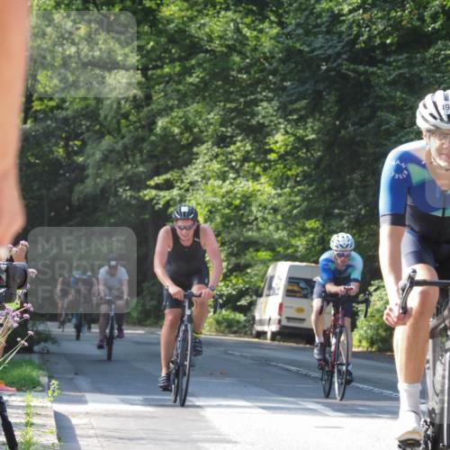 08.09.2024 - Stadtparktriathlon Zöllner http://msf.ph/oto/6998751 08.09.2024 10:56:47 Radfahren 345, 368, 433, 493, 516, 535, 538, 550 meine-sportfotos.de
