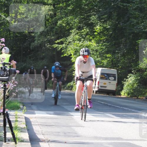 08.09.2024 - Stadtparktriathlon Zöllner http://msf.ph/oto/6998782 08.09.2024 10:56:50 Radfahren 345, 433, 493, 516, 535, 538, 550, 557 meine-sportfotos.de