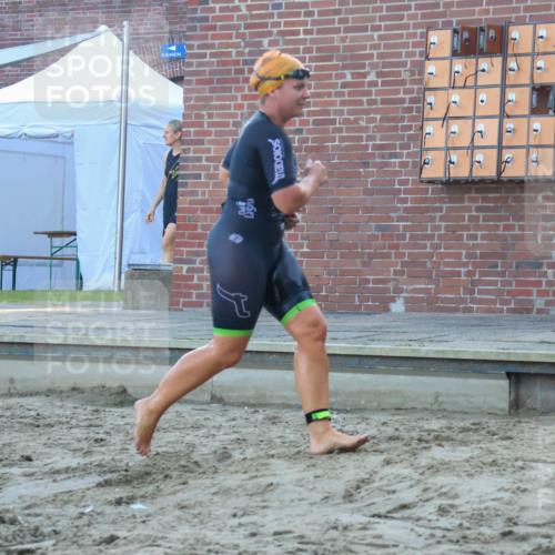 08.09.2024 - Stadtparktriathlon Luisa Fischer http://msf.ph/oto/6998838 08.09.2024 09:10:00 Schwimmen 169, 179 meine-sportfotos.de