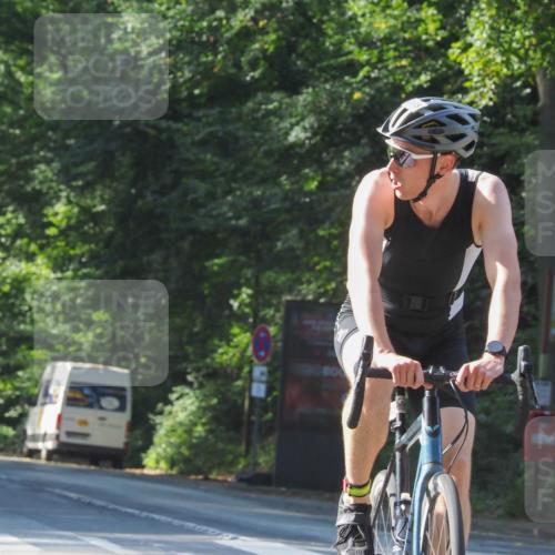 08.09.2024 - Stadtparktriathlon Zöllner http://msf.ph/oto/6998855 08.09.2024 10:56:57 Radfahren 345, 375, 433, 472, 535, 538, 557 meine-sportfotos.de