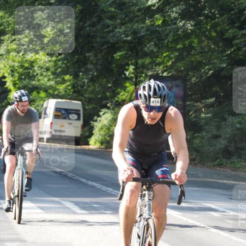 08.09.2024 - Stadtparktriathlon Zöllner http://msf.ph/oto/6998918 08.09.2024 10:57:29 Radfahren 369, 383, 414, 459, 480, 485, 504, 512 meine-sportfotos.de