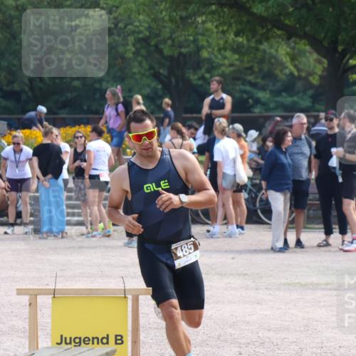 08.09.2024 - Stadtparktriathlon Luisa Fischer http://msf.ph/oto/6998956 08.09.2024 12:02:24 Ziel 485 meine-sportfotos.de