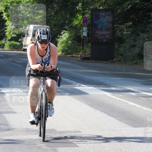 08.09.2024 - Stadtparktriathlon Zöllner http://msf.ph/oto/6999019 08.09.2024 10:57:55 Radfahren 265, 317, 338, 394, 420, 421, 438, 453, 464 meine-sportfotos.de