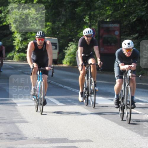 08.09.2024 - Stadtparktriathlon Zöllner http://msf.ph/oto/6999223 08.09.2024 10:58:58 Radfahren 335, 396, 403, 404, 430, 452, 475, 533 meine-sportfotos.de