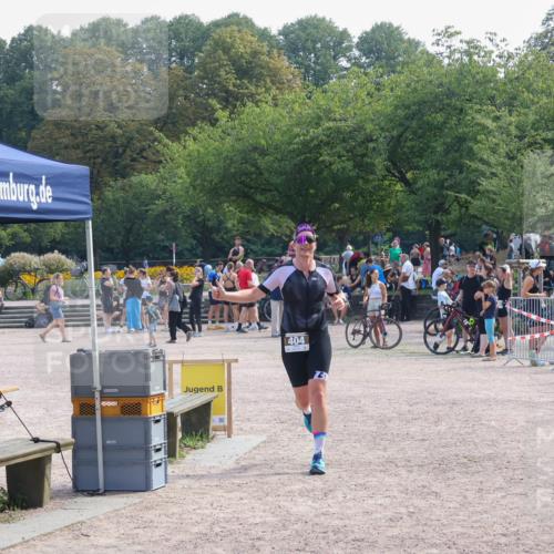 08.09.2024 - Stadtparktriathlon Luisa Fischer http://msf.ph/oto/6999255 08.09.2024 12:03:34 Ziel 404 meine-sportfotos.de