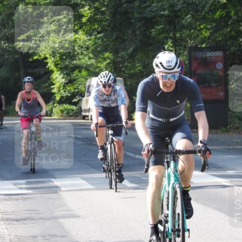 08.09.2024 - Stadtparktriathlon Zöllner http://msf.ph/oto/6999393 08.09.2024 10:59:56 Radfahren 351, 355, 367, 371, 434, 487, 531, 547 meine-sportfotos.de