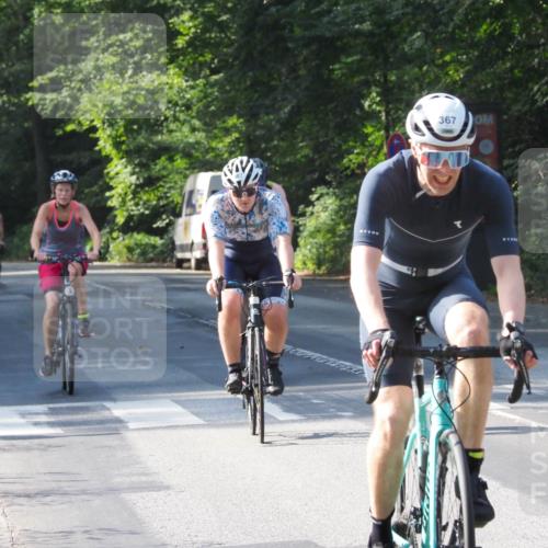 08.09.2024 - Stadtparktriathlon Zöllner http://msf.ph/oto/6999396 08.09.2024 10:59:57 Radfahren 351, 355, 367, 371, 434, 487, 531, 547 meine-sportfotos.de