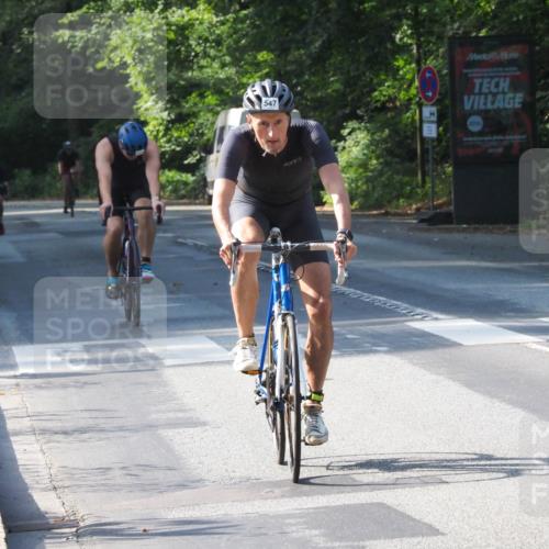 08.09.2024 - Stadtparktriathlon Zöllner http://msf.ph/oto/6999434 08.09.2024 11:00:01 Radfahren 315, 351, 367, 371, 434, 487, 541, 547 meine-sportfotos.de