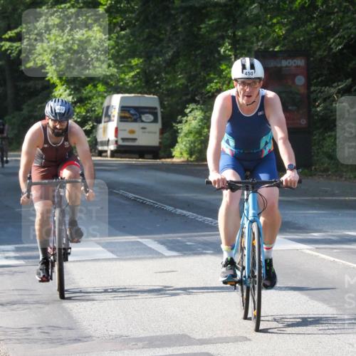 08.09.2024 - Stadtparktriathlon Zöllner http://msf.ph/oto/6999855 08.09.2024 11:00:11 Radfahren 315, 422, 437, 450, 471, 494, 529, 541 meine-sportfotos.de