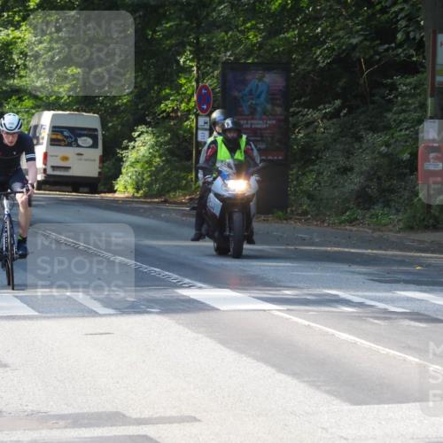 08.09.2024 - Stadtparktriathlon Zöllner http://msf.ph/oto/6999985 08.09.2024 11:01:14 Radfahren 43, 399, 429, 506, 527, 549, 551 meine-sportfotos.de