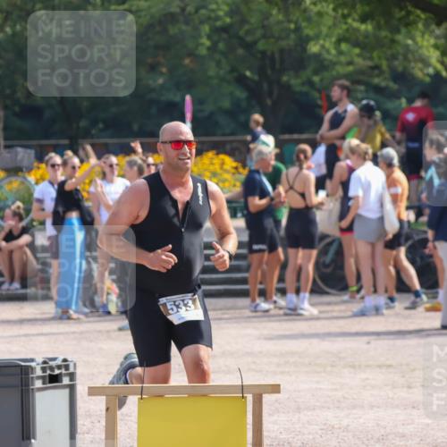 08.09.2024 - Stadtparktriathlon Luisa Fischer http://msf.ph/oto/7000022 08.09.2024 12:05:57 Ziel 533 meine-sportfotos.de