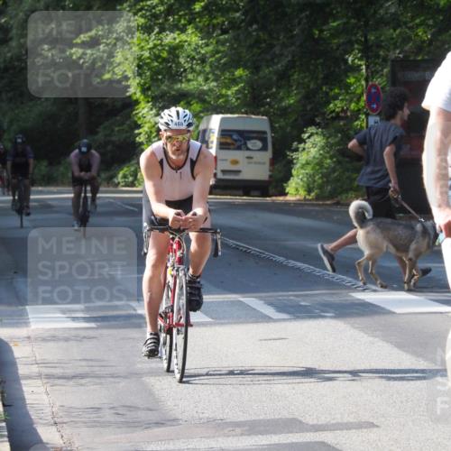 08.09.2024 - Stadtparktriathlon Zöllner http://msf.ph/oto/7000062 08.09.2024 11:01:35 Radfahren 440, 447, 468, 469, 526, 552 meine-sportfotos.de