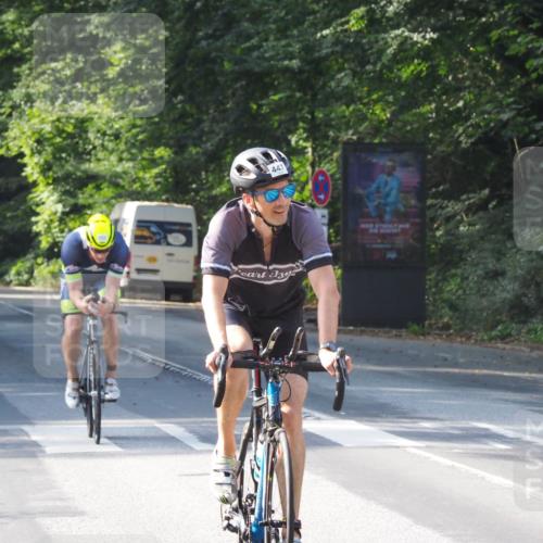 08.09.2024 - Stadtparktriathlon Zöllner http://msf.ph/oto/7000079 08.09.2024 11:01:41 Radfahren 381, 447, 490, 526, 552 meine-sportfotos.de