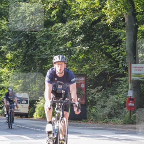 08.09.2024 - Stadtparktriathlon Zöllner http://msf.ph/oto/7000109 08.09.2024 11:01:59 Radfahren 327, 366, 372, 373, 385, 386, 407, 417, 484, 562 meine-sportfotos.de