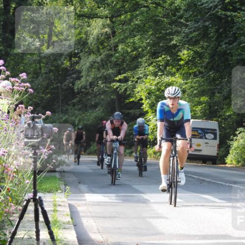 08.09.2024 - Stadtparktriathlon Zöllner http://msf.ph/oto/7000226 08.09.2024 11:03:07 Radfahren 368, 376, 398, 416, 427, 456, 465, 472, 479, 493, 535, 537, 550 meine-sportfotos.de