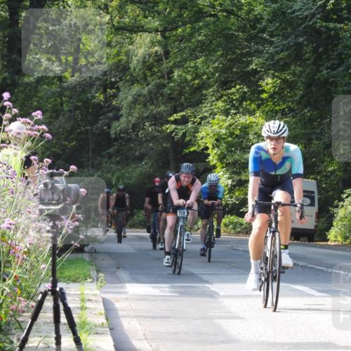 08.09.2024 - Stadtparktriathlon Zöllner http://msf.ph/oto/7000229 08.09.2024 11:03:07 Radfahren 368, 376, 398, 416, 427, 456, 465, 472, 479, 493, 535, 537, 550 meine-sportfotos.de