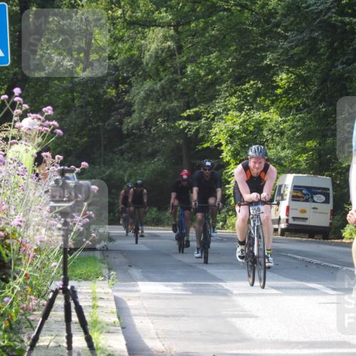 08.09.2024 - Stadtparktriathlon Zöllner http://msf.ph/oto/7000239 08.09.2024 11:03:08 Radfahren 368, 376, 398, 411, 416, 427, 456, 465, 472, 479, 493, 535, 550 meine-sportfotos.de