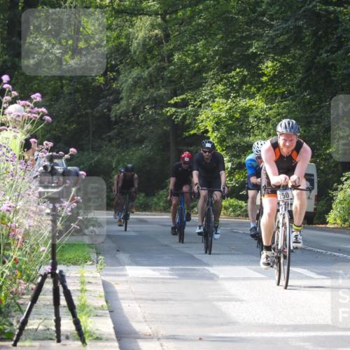 08.09.2024 - Stadtparktriathlon Zöllner http://msf.ph/oto/7000251 08.09.2024 11:03:09 Radfahren 368, 376, 398, 411, 416, 427, 456, 465, 472, 479, 493, 535, 550 meine-sportfotos.de