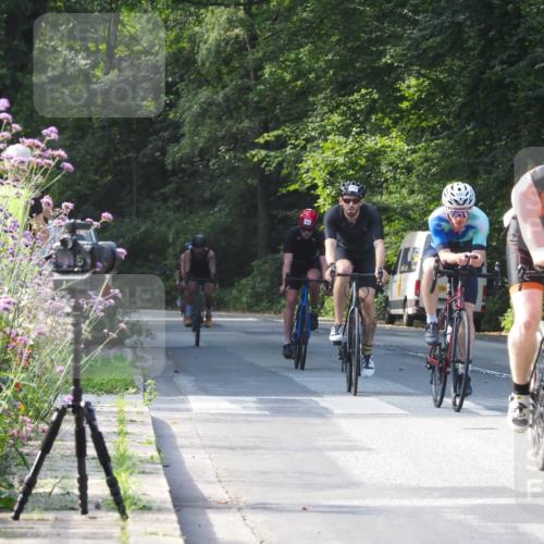 08.09.2024 - Stadtparktriathlon Zöllner http://msf.ph/oto/7000264 08.09.2024 11:03:09 Radfahren 368, 376, 398, 411, 416, 427, 456, 465, 472, 479, 493, 535, 550 meine-sportfotos.de