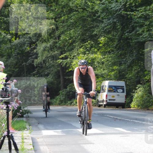 08.09.2024 - Stadtparktriathlon Zöllner http://msf.ph/oto/7000324 08.09.2024 11:03:41 Radfahren 389, 410, 482, 516 meine-sportfotos.de