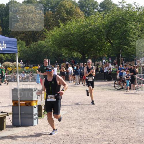 08.09.2024 - Stadtparktriathlon Luisa Fischer http://msf.ph/oto/7000344 08.09.2024 12:06:47 Ziel 512, 541 meine-sportfotos.de