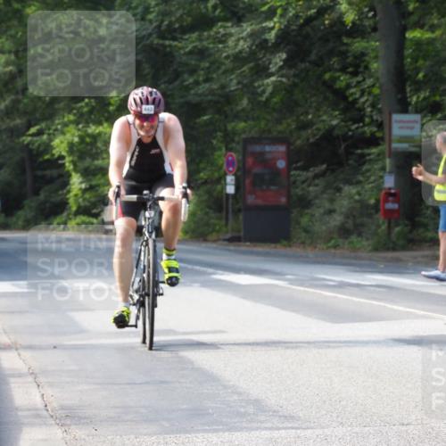 08.09.2024 - Stadtparktriathlon Zöllner http://msf.ph/oto/7000348 08.09.2024 11:04:17 Radfahren 395, 442, 459, 546 meine-sportfotos.de