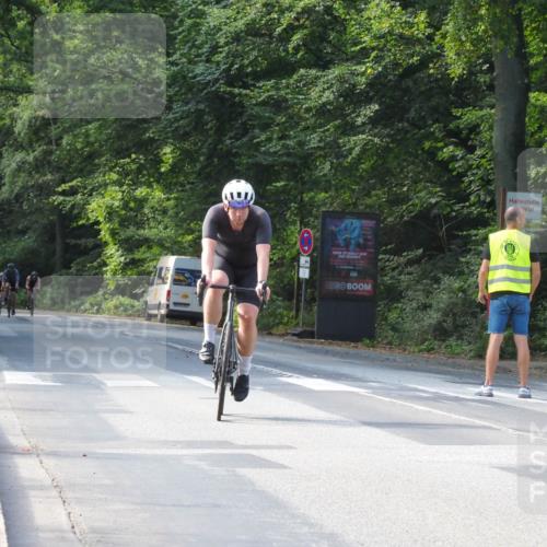 08.09.2024 - Stadtparktriathlon Zöllner http://msf.ph/oto/7000357 08.09.2024 11:04:23 Radfahren 414, 459, 480, 546 meine-sportfotos.de