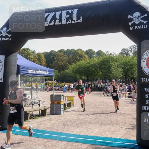 08.09.2024 - Stadtparktriathlon Luisa Fischer http://msf.ph/oto/7000372 08.09.2024 12:06:49 Ziel 512, 541 meine-sportfotos.de